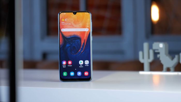 Samsung Galaxy A50 или Xiaomi Mi 9 SE: какой смартфон купить? – фото 9