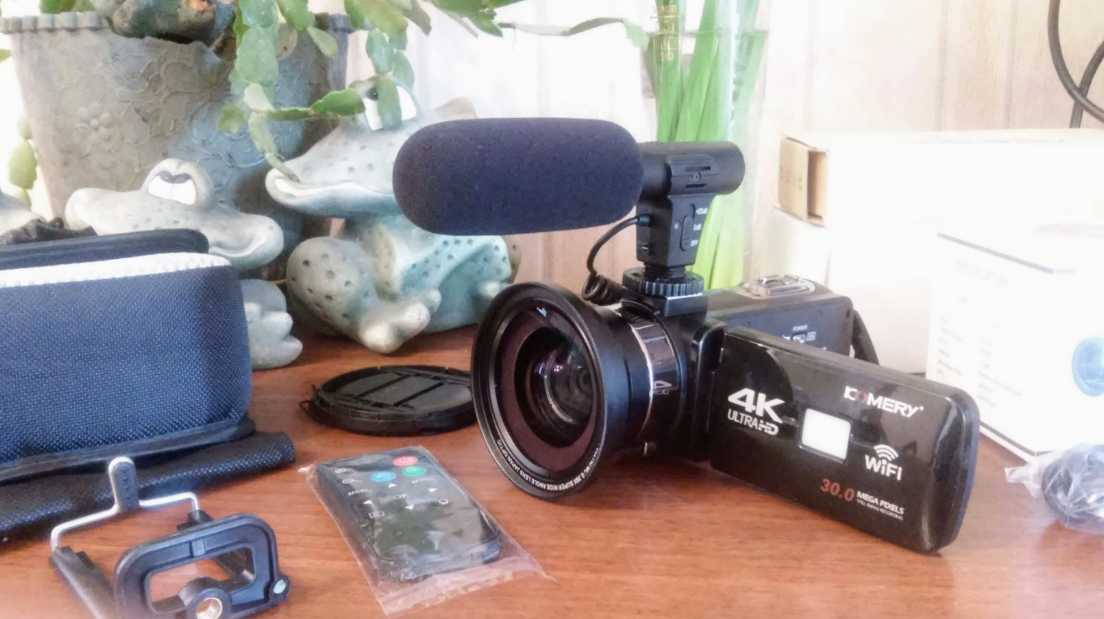 Видеокамера Komery с поддержкой 4K 