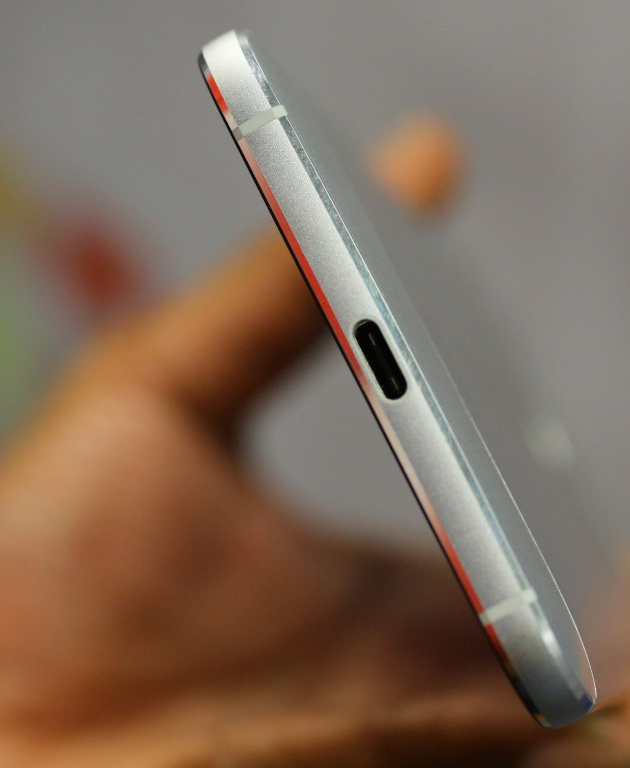 Huawei Nexus 6P-разъем для зарядки