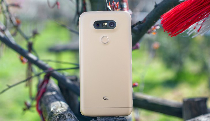 LG G5 без модулей-фото