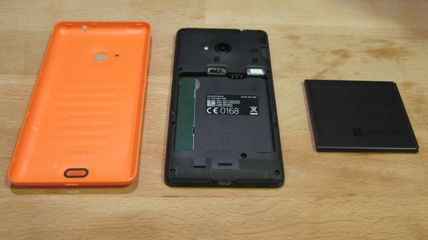 Microsoft Lumia 535 Orange-В разобранном виде