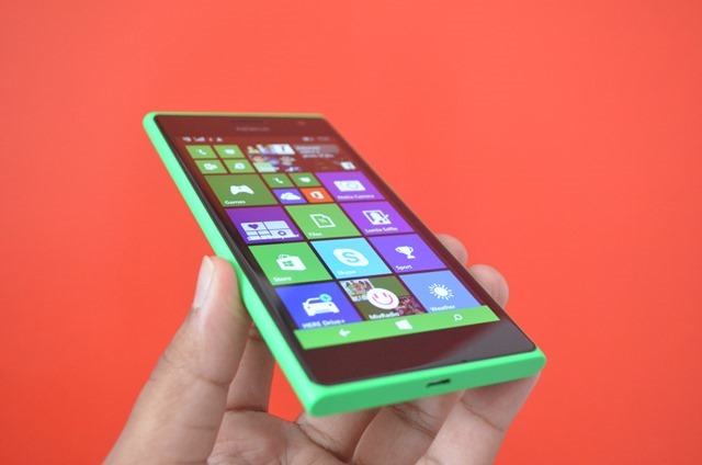 Nokia Lumia 730 - Эргономика