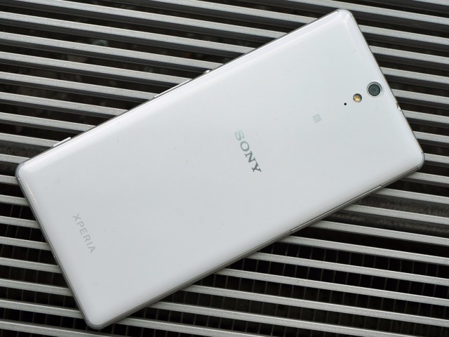 Sony Xperia C5 Ultra -Задняя панель