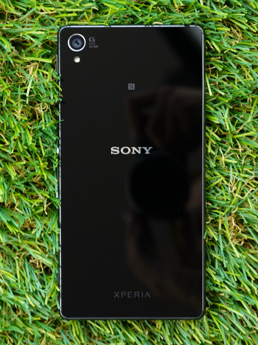 Sony Xperia Z3- задняя панель