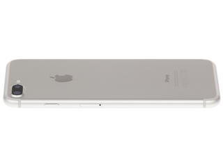 5.5&quot; Смартфон Apple iPhone 7 Plus 32 ГБ серебристый
