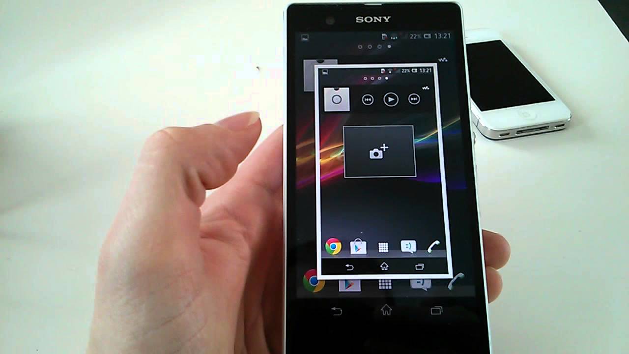 Кнопки sony xperia. Скрин Sony Xperia. Sony Xperia экран 7.12. Сони иксперия с 2 экранами кнопками. Sony Xperia Call Screen.