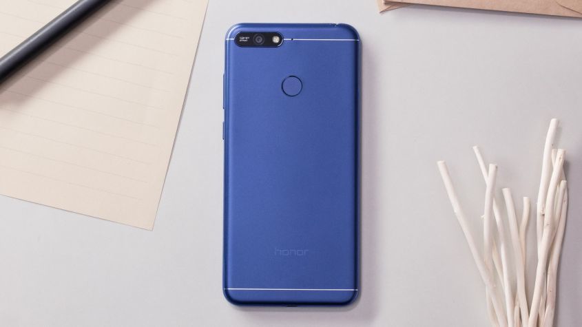 Наш рейтинг лучших смартфонов Honor. Разбираемся чем Huawei отличается от Honor