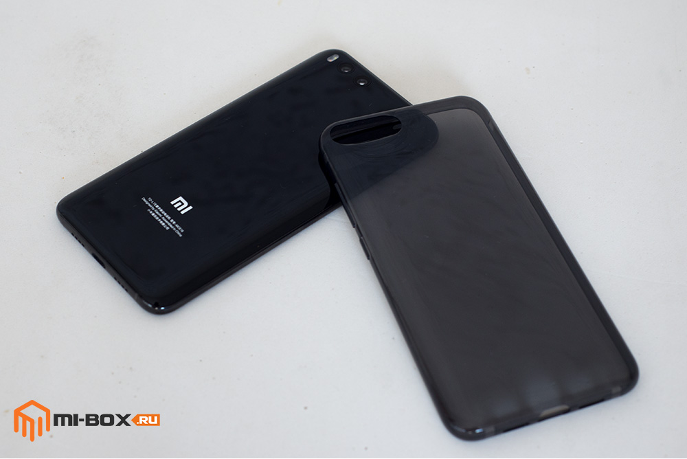 Обзор смартфона Xiaomi Mi6 - силиконовый защитный чехол