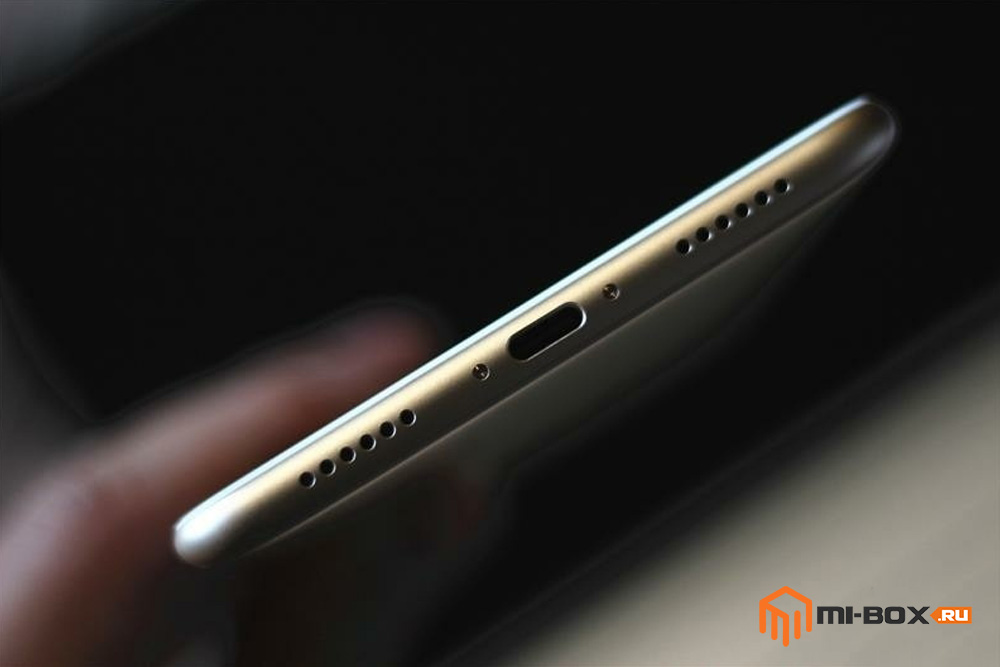 Обзор Xiaomi Mi Max 2 - нижняя грань
