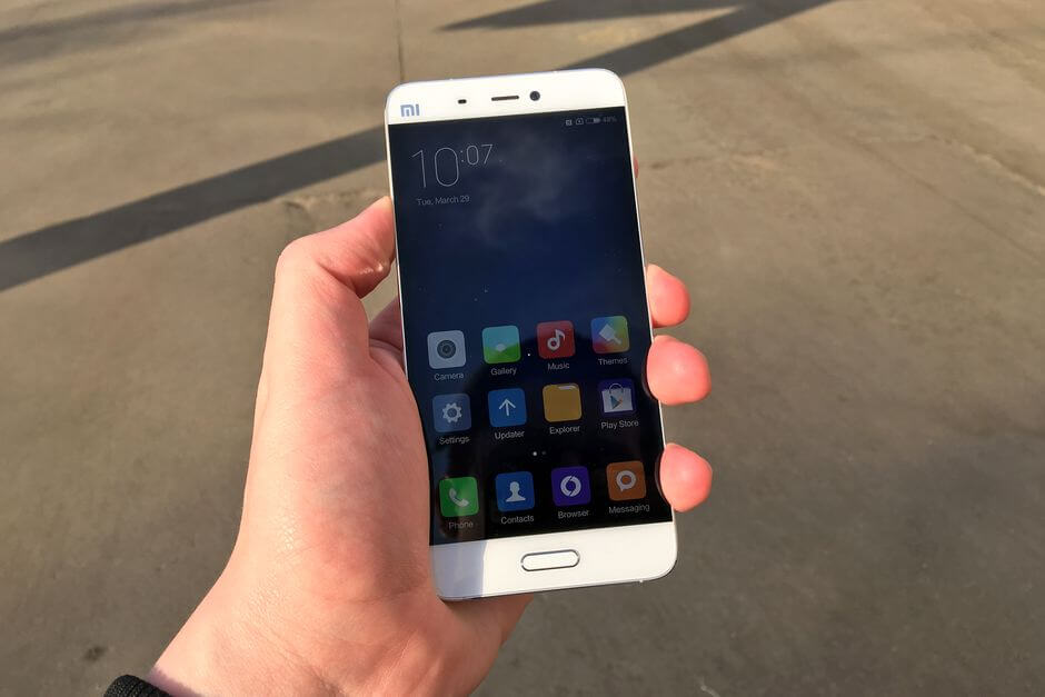экран Xiaomi Mi5 на солнце