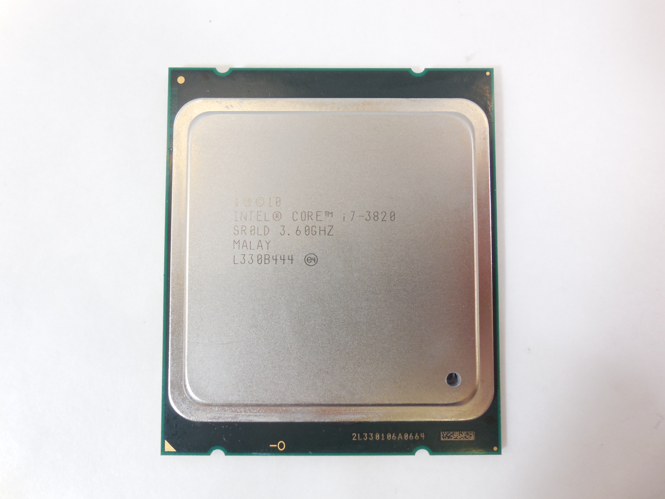 Процессоры 4 ядра частота 4 ггц. Intel Core i7-3820 lga2011, 4 x 3600 МГЦ. Процессор Intel Core i7 сокет. Intel Core i7-3820 3.6GHZ lga2011. I7 2011 сокет.