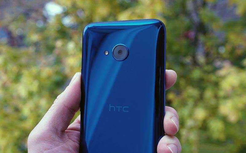Камера HTC U11 Life