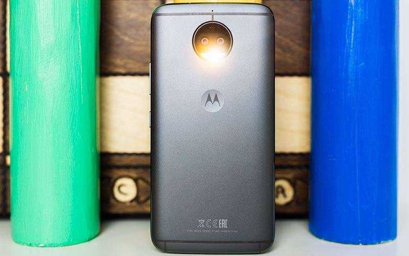 Motorola Moto G5s Plus камеры