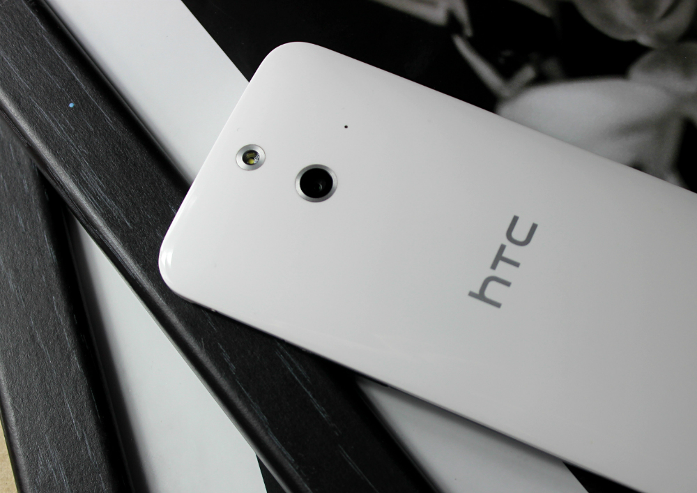 HTC One (E8)