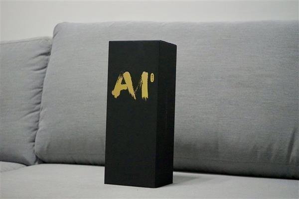 Xiaomi Ai Speaker в упаковке